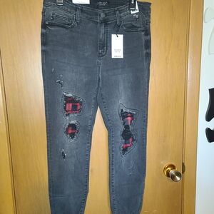 Judy Blue (11/30) Black Skinny Jeans with Red Plaid Patches